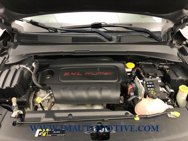 2018 Jeep Compass Latitude 4x4, available for sale in Naugatuck, Connecticut | J&M Automotive Sls&Svc LLC. Naugatuck, Connecticut 2018 Jeep Compass Latitude 4x4, available for sale in Naugatuck, Connecticut | J&M Automotive Sls&Svc LLC. Naugatuck, Connecticut