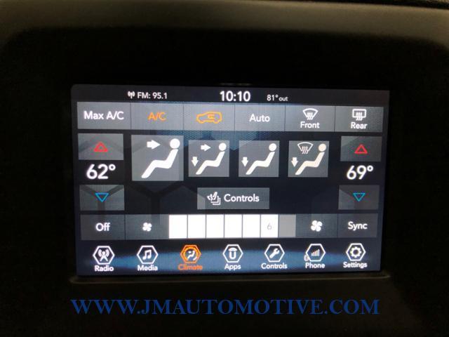 2018 Jeep Compass Latitude 4x4, available for sale in Naugatuck, Connecticut | J&M Automotive Sls&Svc LLC. Naugatuck, Connecticut 2018 Jeep Compass Latitude 4x4, available for sale in Naugatuck, Connecticut | J&M Automotive Sls&Svc LLC. Naugatuck, Connecticut
