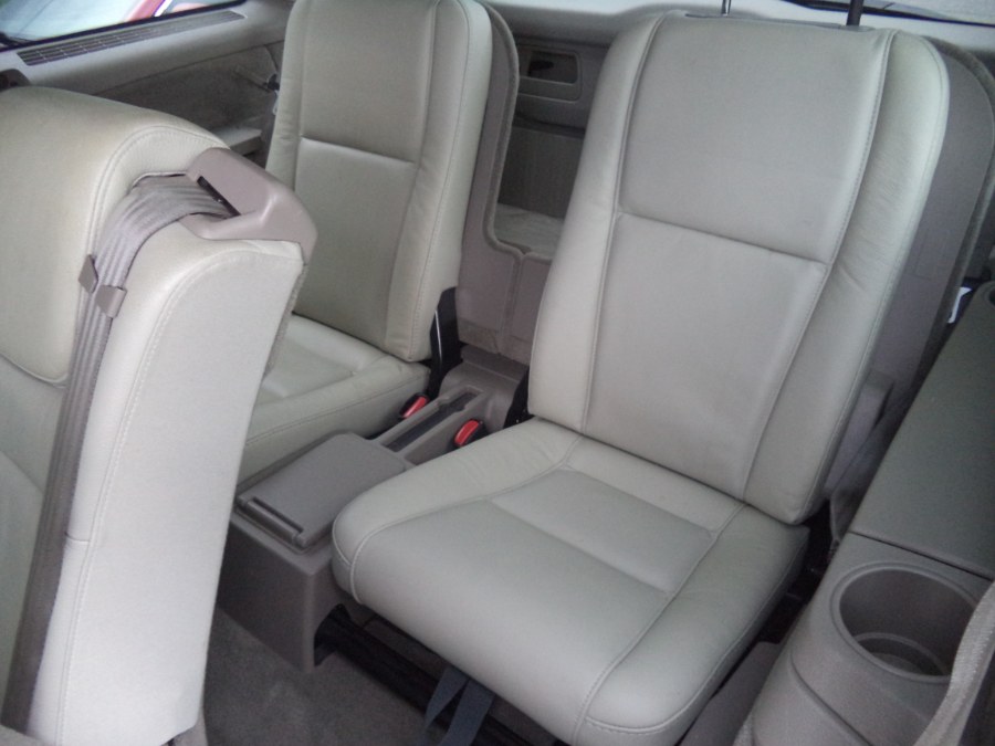 Used Volvo XC90 7-Passenger 2.5T AWD 2005 | Riverside Motorcars, LLC. Naugatuck, Connecticut Used Volvo XC90 7-Passenger 2.5T AWD 2005 | Riverside Motorcars, LLC. Naugatuck, Connecticut