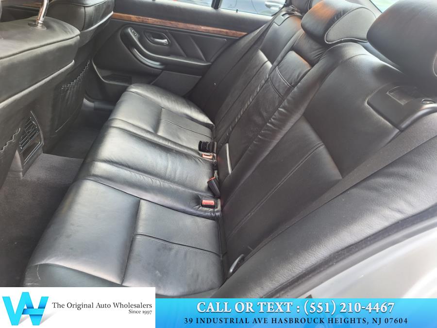 2003 BMW 5 Series 525iA 4dr Sdn 5-Spd Auto, available for sale in Lodi, New Jersey | AW Auto & Truck Wholesalers, Inc. Lodi, New Jersey 2003 BMW 5 Series 525iA 4dr Sdn 5-Spd Auto, available for sale in Lodi, New Jersey | AW Auto & Truck Wholesalers, Inc. Lodi, New Jersey