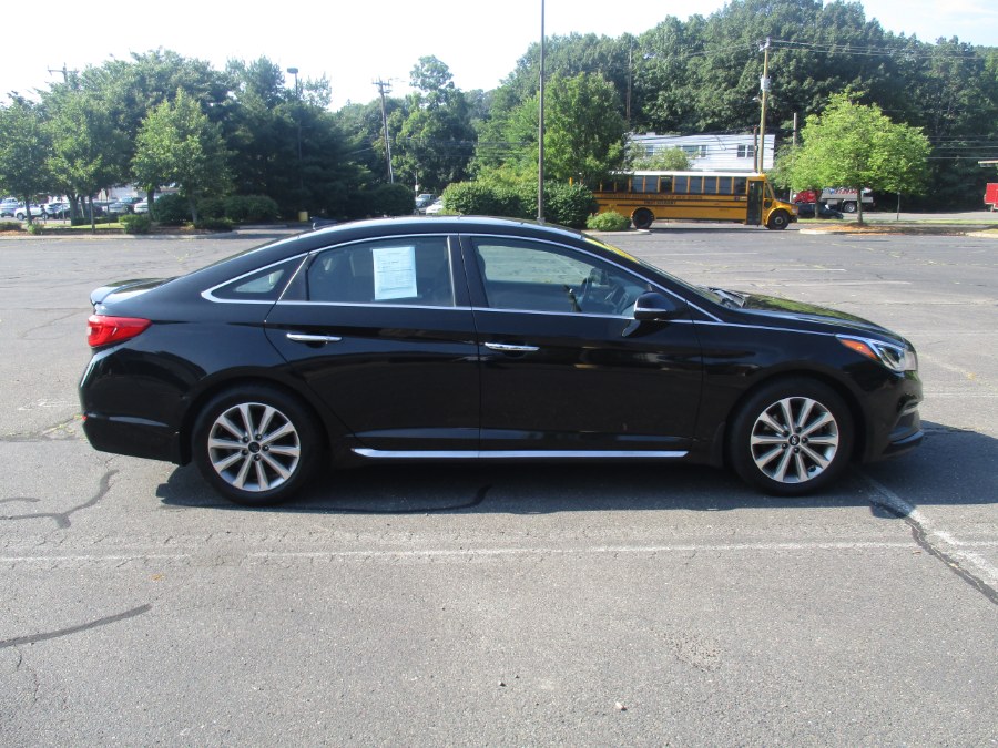 Used Hyundai Sonata Limited 2.4L PZEV 2017 | Universal Motors LLC. New Britain, Connecticut Used Hyundai Sonata Limited 2.4L PZEV 2017 | Universal Motors LLC. New Britain, Connecticut