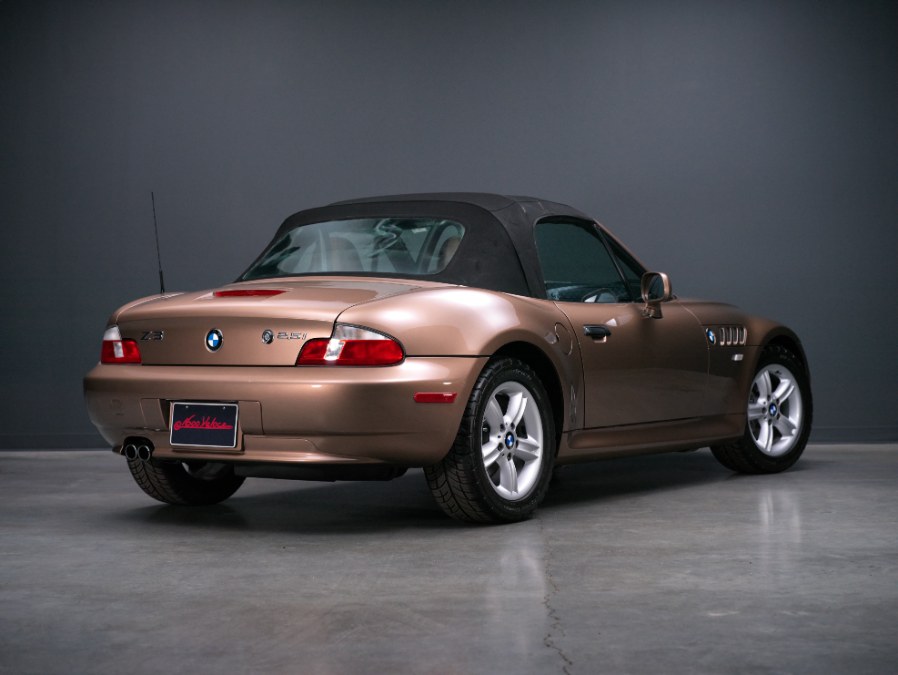 2001 BMW Z3 Z3 2dr Roadster 2.5i, available for sale in North Salem, New York | Meccanic Shop North Inc. North Salem, New York 2001 BMW Z3 Z3 2dr Roadster 2.5i, available for sale in North Salem, New York | Meccanic Shop North Inc. North Salem, New York