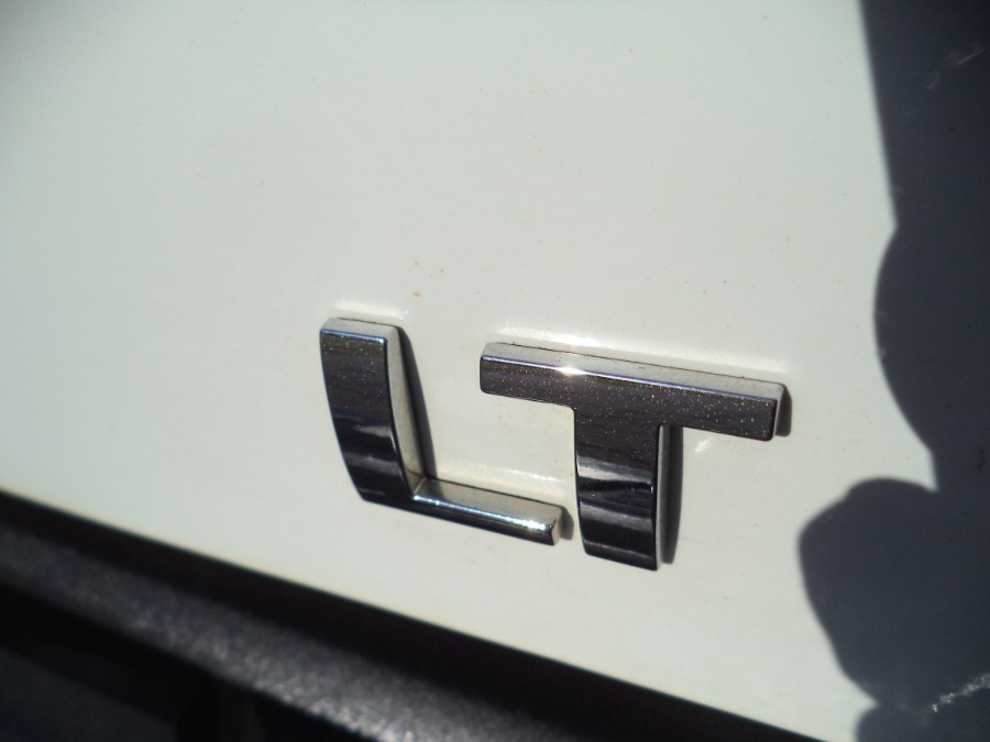 2010 Chevrolet Silverado 1500 4WD Ext Cab 143.5" LT, available for sale in Berlin, Connecticut | International Motorcars llc. Berlin, Connecticut 2010 Chevrolet Silverado 1500 4WD Ext Cab 143.5" LT, available for sale in Berlin, Connecticut | International Motorcars llc. Berlin, Connecticut