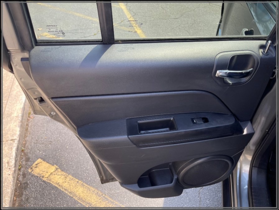2012 Jeep Compass 4WD 4dr Sport, available for sale in Huntington Station, New York | My Auto Inc.. Huntington Station, New York 2012 Jeep Compass 4WD 4dr Sport, available for sale in Huntington Station, New York | My Auto Inc.. Huntington Station, New York