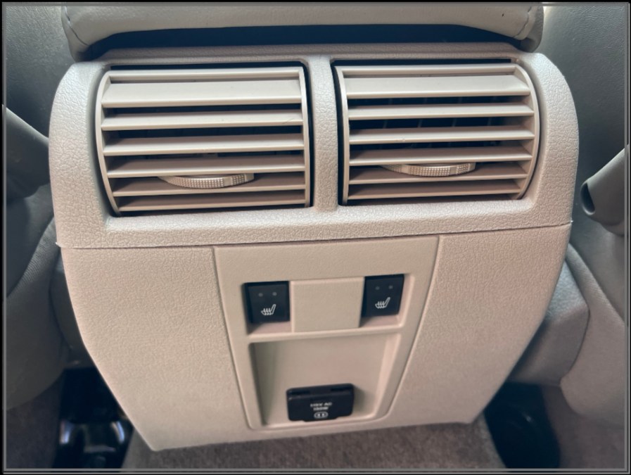 2010 Jeep Grand Cherokee 4WD 4dr Limited, available for sale in Huntington Station, New York | My Auto Inc.. Huntington Station, New York 2010 Jeep Grand Cherokee 4WD 4dr Limited, available for sale in Huntington Station, New York | My Auto Inc.. Huntington Station, New York