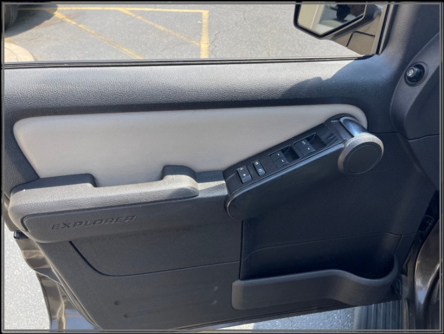 2008 Ford Explorer 4WD 4dr V6 XLT, available for sale in Huntington Station, New York | My Auto Inc.. Huntington Station, New York 2008 Ford Explorer 4WD 4dr V6 XLT, available for sale in Huntington Station, New York | My Auto Inc.. Huntington Station, New York