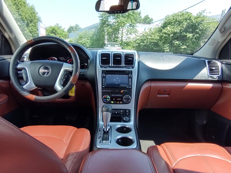 Used GMC Acadia AWD 4dr SLT2 2008 | Dealertown Auto Wholesalers. Milford, Connecticut Used GMC Acadia AWD 4dr SLT2 2008 | Dealertown Auto Wholesalers. Milford, Connecticut