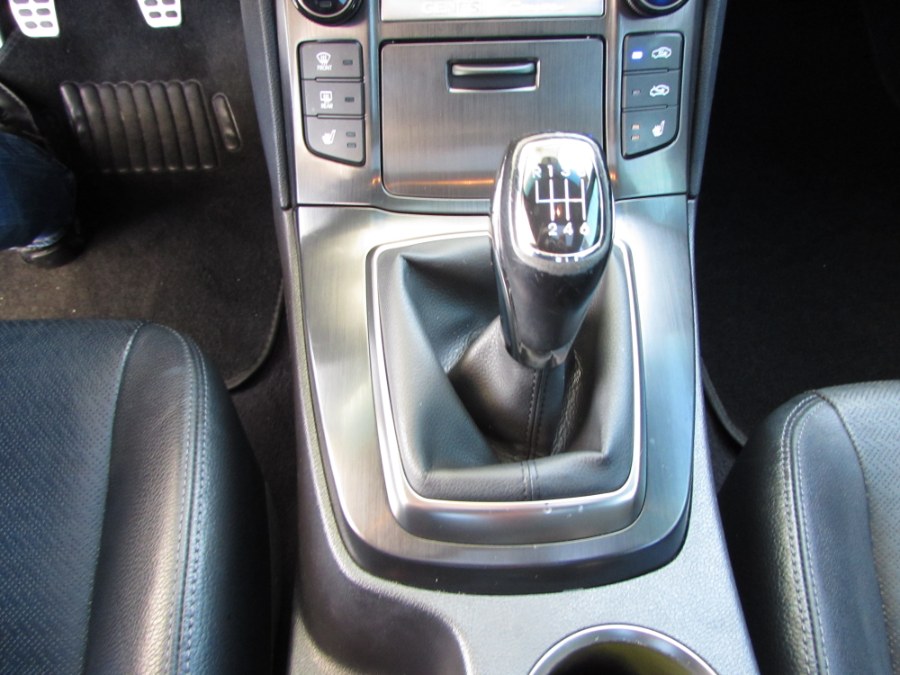 Used Hyundai Genesis Coupe 2dr 3.8L Auto Ultimate w/Black Seats 2015 | VIP Auto Enterprise, Inc. Orlando, Florida Used Hyundai Genesis Coupe 2dr 3.8L Auto Ultimate w/Black Seats 2015 | VIP Auto Enterprise, Inc. Orlando, Florida