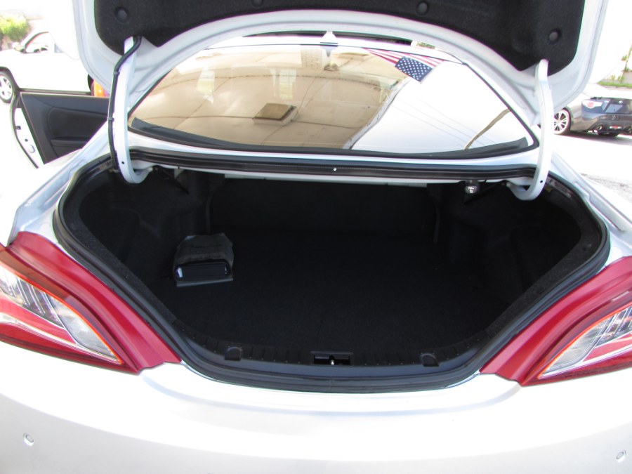 Used Hyundai Genesis Coupe 2dr 3.8L Auto Ultimate w/Black Seats 2015 | VIP Auto Enterprise, Inc. Orlando, Florida Used Hyundai Genesis Coupe 2dr 3.8L Auto Ultimate w/Black Seats 2015 | VIP Auto Enterprise, Inc. Orlando, Florida