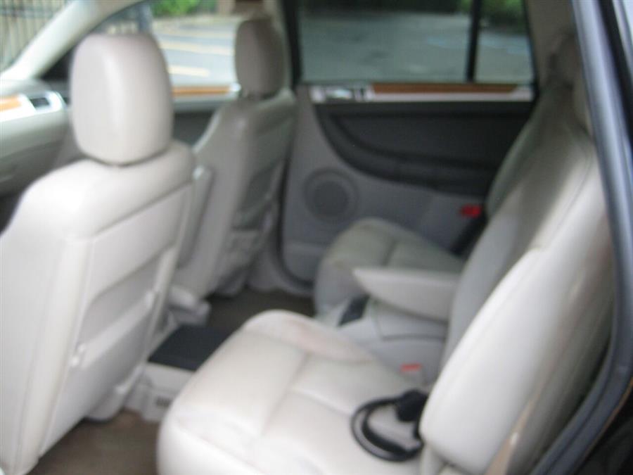 2007 Chrysler Pacifica Limited AWD 4dr Wagon, available for sale in Massapequa, New York | Rite Choice Auto Inc.. Massapequa, New York 2007 Chrysler Pacifica Limited AWD 4dr Wagon, available for sale in Massapequa, New York | Rite Choice Auto Inc.. Massapequa, New York