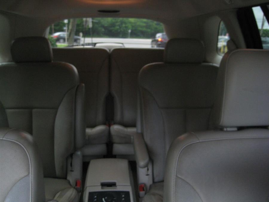 2007 Chrysler Pacifica Limited AWD 4dr Wagon, available for sale in Massapequa, New York | Rite Choice Auto Inc.. Massapequa, New York 2007 Chrysler Pacifica Limited AWD 4dr Wagon, available for sale in Massapequa, New York | Rite Choice Auto Inc.. Massapequa, New York