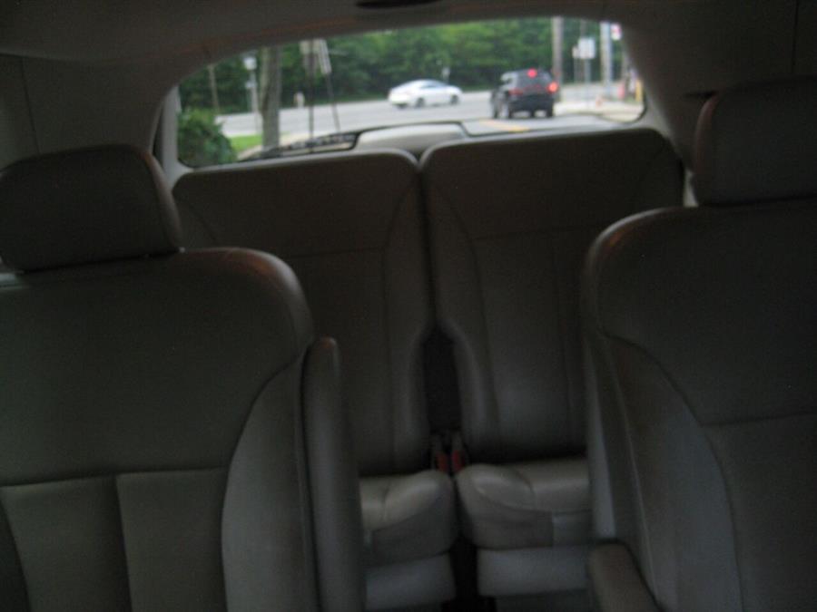 2007 Chrysler Pacifica Limited AWD 4dr Wagon, available for sale in Massapequa, New York | Rite Choice Auto Inc.. Massapequa, New York 2007 Chrysler Pacifica Limited AWD 4dr Wagon, available for sale in Massapequa, New York | Rite Choice Auto Inc.. Massapequa, New York