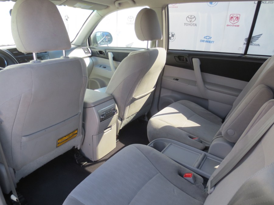 Used Toyota Highlander FWD 4dr L4 Base (Natl) 2011 | Auto Max Of Santa Ana. Santa Ana, California Used Toyota Highlander FWD 4dr L4 Base (Natl) 2011 | Auto Max Of Santa Ana. Santa Ana, California
