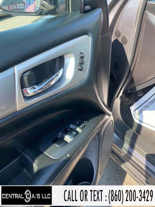 2017 Nissan Pathfinder 4x4 S, available for sale in East Windsor, Connecticut | Central A/S LLC. East Windsor, Connecticut 2017 Nissan Pathfinder 4x4 S, available for sale in East Windsor, Connecticut | Central A/S LLC. East Windsor, Connecticut