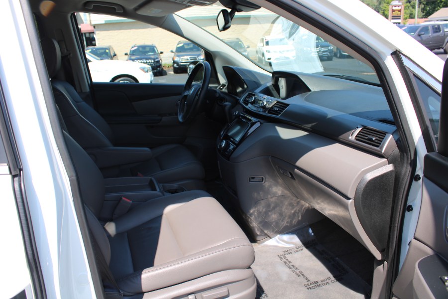 2015 Honda Odyssey 5dr EX-L, available for sale in Plantsville, Connecticut | Auto House of Luxury. Plantsville, Connecticut 2015 Honda Odyssey 5dr EX-L, available for sale in Plantsville, Connecticut | Auto House of Luxury. Plantsville, Connecticut