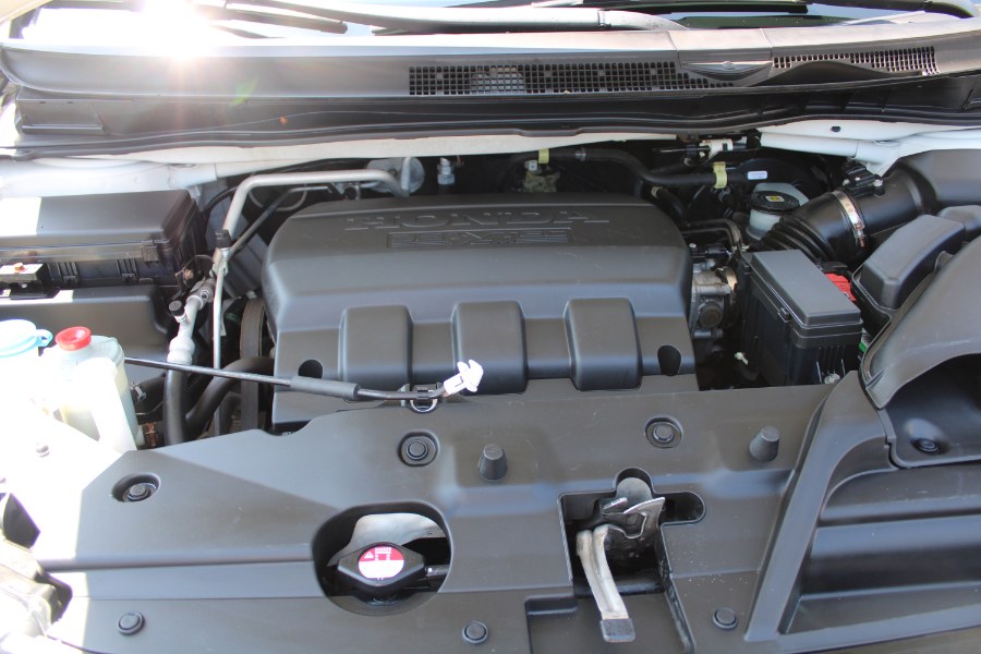 2015 Honda Odyssey 5dr EX-L, available for sale in Plantsville, Connecticut | Auto House of Luxury. Plantsville, Connecticut 2015 Honda Odyssey 5dr EX-L, available for sale in Plantsville, Connecticut | Auto House of Luxury. Plantsville, Connecticut