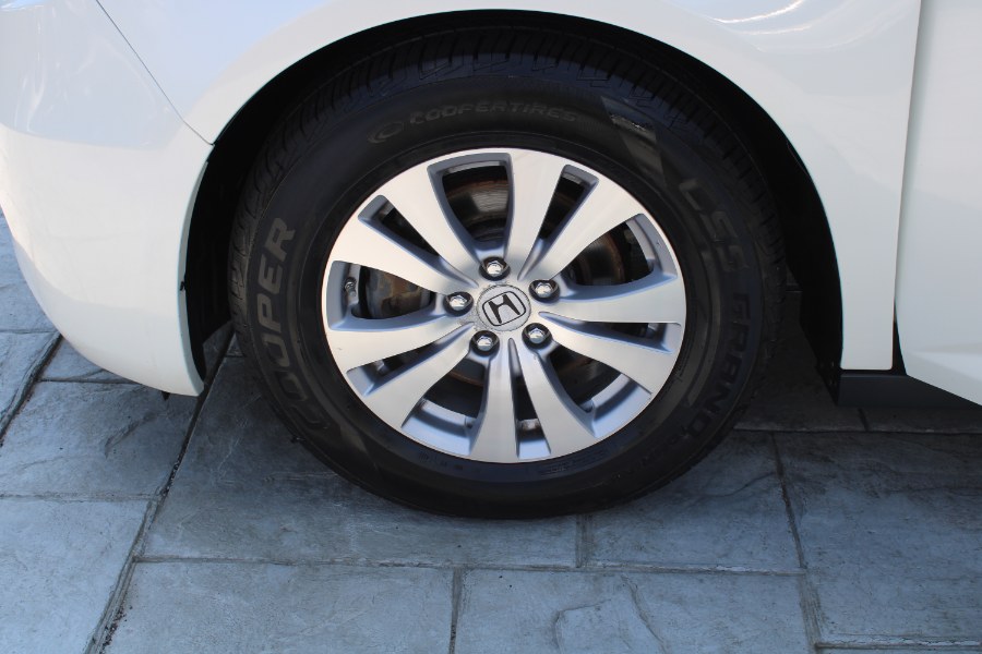 2015 Honda Odyssey 5dr EX-L, available for sale in Plantsville, Connecticut | Auto House of Luxury. Plantsville, Connecticut 2015 Honda Odyssey 5dr EX-L, available for sale in Plantsville, Connecticut | Auto House of Luxury. Plantsville, Connecticut