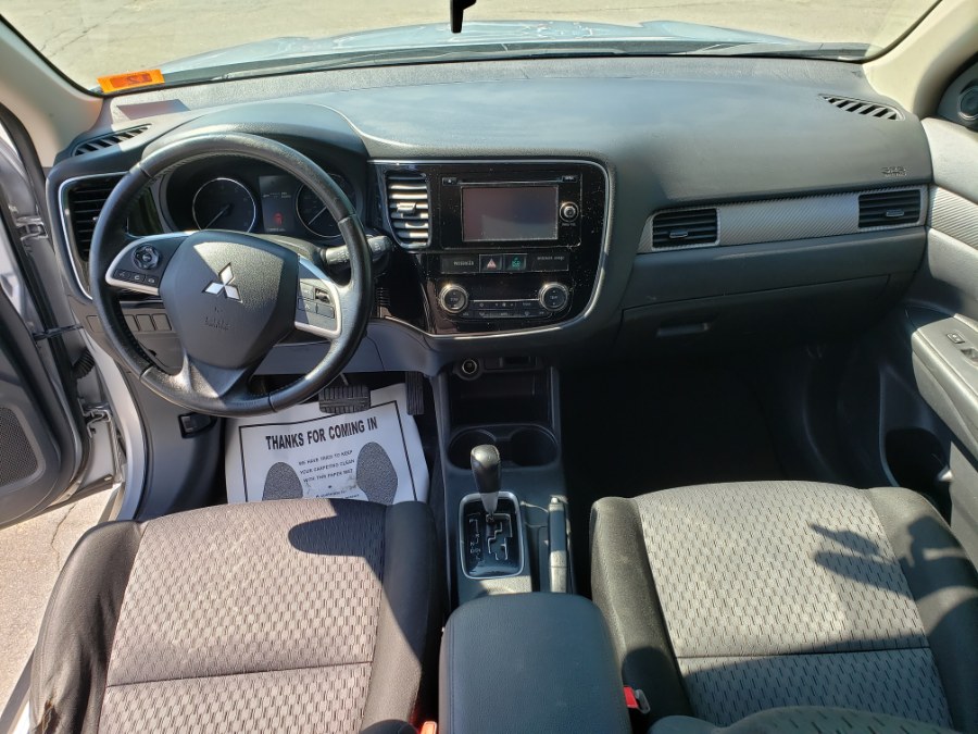 Used Mitsubishi Outlander 4WD 4dr SE 2014 | ODA Auto Precision LLC. Auburn, New Hampshire