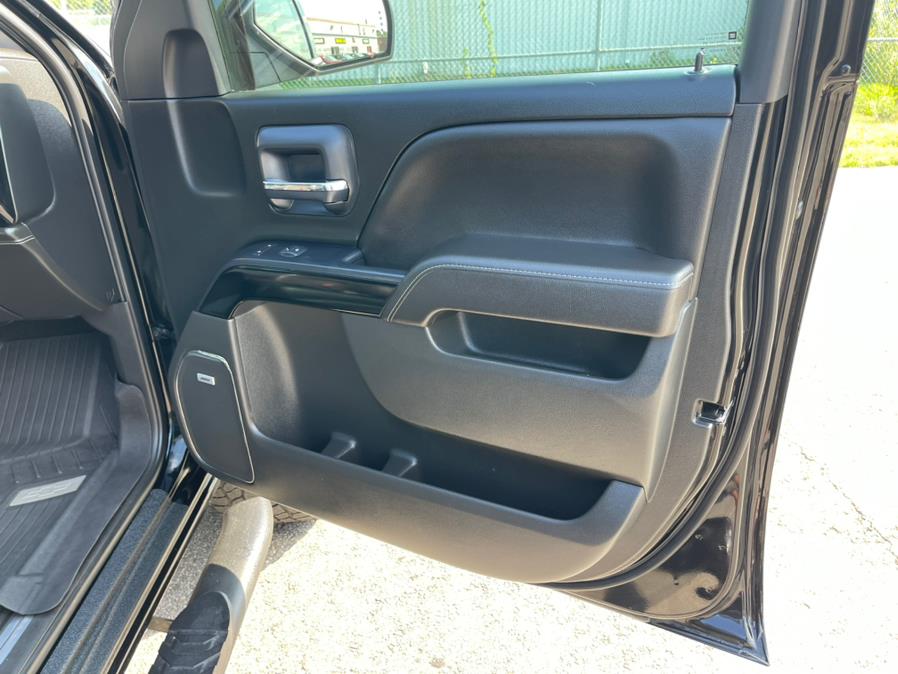 Used Chevrolet Silverado 1500 4WD Crew Cab 143.5" LTZ w/1LZ 2017 | Mike And Tony Auto Sales, Inc. South Windsor, Connecticut Used Chevrolet Silverado 1500 4WD Crew Cab 143.5" LTZ w/1LZ 2017 | Mike And Tony Auto Sales, Inc. South Windsor, Connecticut