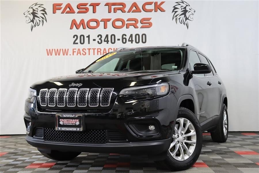 2019 Jeep Cherokee LATITUDE, available for sale in Paterson, New Jersey | Fast Track Motors. Paterson, New Jersey 2019 Jeep Cherokee LATITUDE, available for sale in Paterson, New Jersey | Fast Track Motors. Paterson, New Jersey