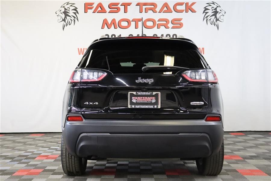 2019 Jeep Cherokee LATITUDE, available for sale in Paterson, New Jersey | Fast Track Motors. Paterson, New Jersey 2019 Jeep Cherokee LATITUDE, available for sale in Paterson, New Jersey | Fast Track Motors. Paterson, New Jersey