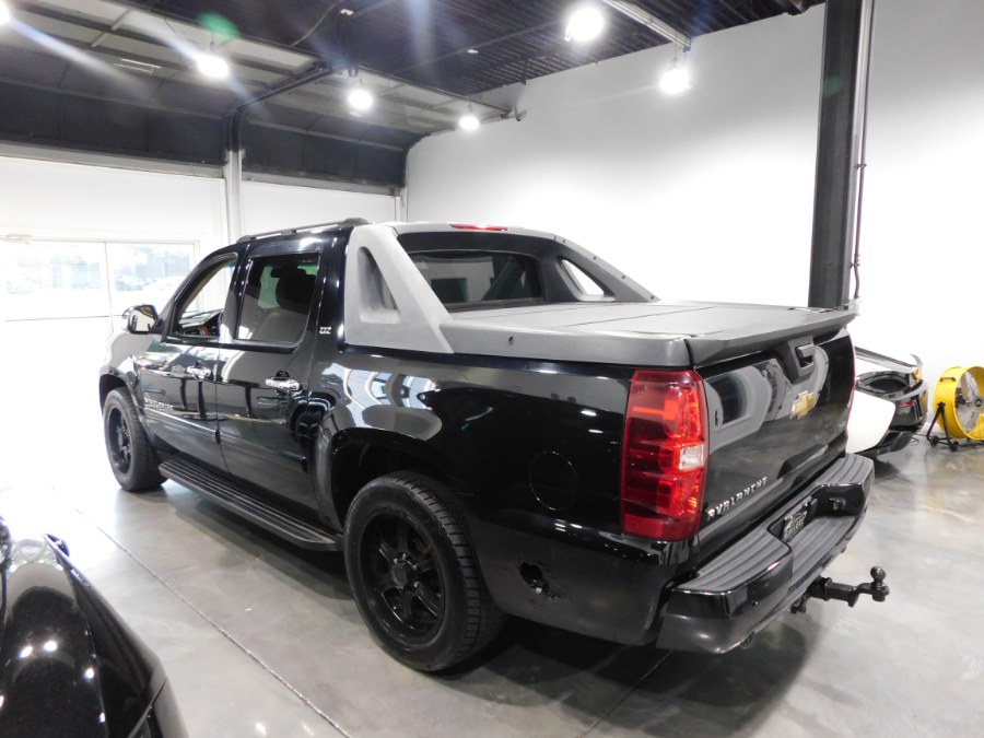 Used Chevrolet Avalanche 4WD Crew Cab 130" LTZ 2007 | Auto Gallery. Lodi, New Jersey Used Chevrolet Avalanche 4WD Crew Cab 130" LTZ 2007 | Auto Gallery. Lodi, New Jersey