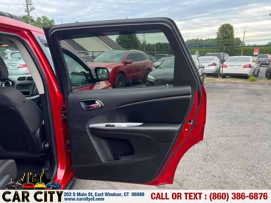 2015 Dodge Journey AWD 4dr SXT, available for sale in East Windsor, Connecticut | Car City LLC. East Windsor, Connecticut 2015 Dodge Journey AWD 4dr SXT, available for sale in East Windsor, Connecticut | Car City LLC. East Windsor, Connecticut