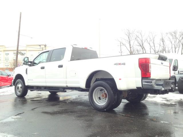 Used Ford F-350 Drw Super Duty XLT 4WD w/ rearCam 2020 | Car Revolution. Maple Shade, New Jersey Used Ford F-350 Drw Super Duty XLT 4WD w/ rearCam 2020 | Car Revolution. Maple Shade, New Jersey