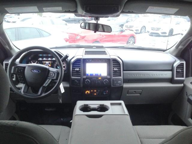 Used Ford F-350 Drw Super Duty XLT 4WD w/ rearCam 2020 | Car Revolution. Maple Shade, New Jersey Used Ford F-350 Drw Super Duty XLT 4WD w/ rearCam 2020 | Car Revolution. Maple Shade, New Jersey