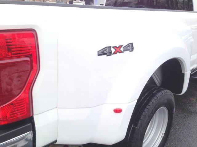 Used Ford F-350 Drw Super Duty XLT 4WD w/ rearCam 2020 | Car Revolution. Maple Shade, New Jersey Used Ford F-350 Drw Super Duty XLT 4WD w/ rearCam 2020 | Car Revolution. Maple Shade, New Jersey
