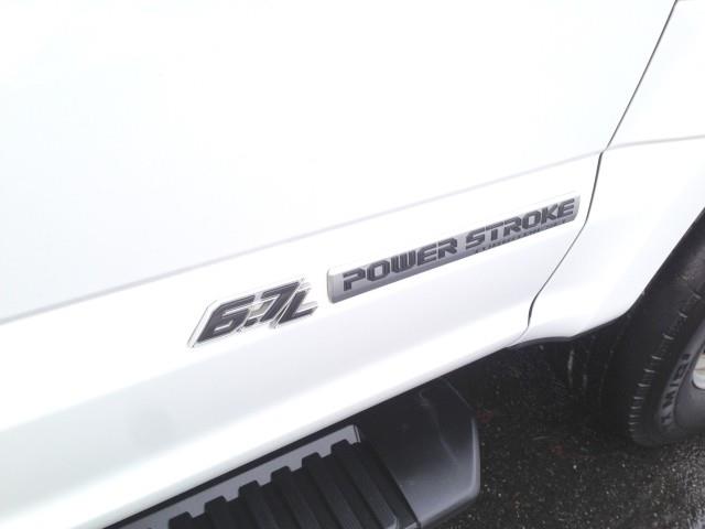 Used Ford F-350 Drw Super Duty XLT 4WD w/ rearCam 2020 | Car Revolution. Maple Shade, New Jersey Used Ford F-350 Drw Super Duty XLT 4WD w/ rearCam 2020 | Car Revolution. Maple Shade, New Jersey