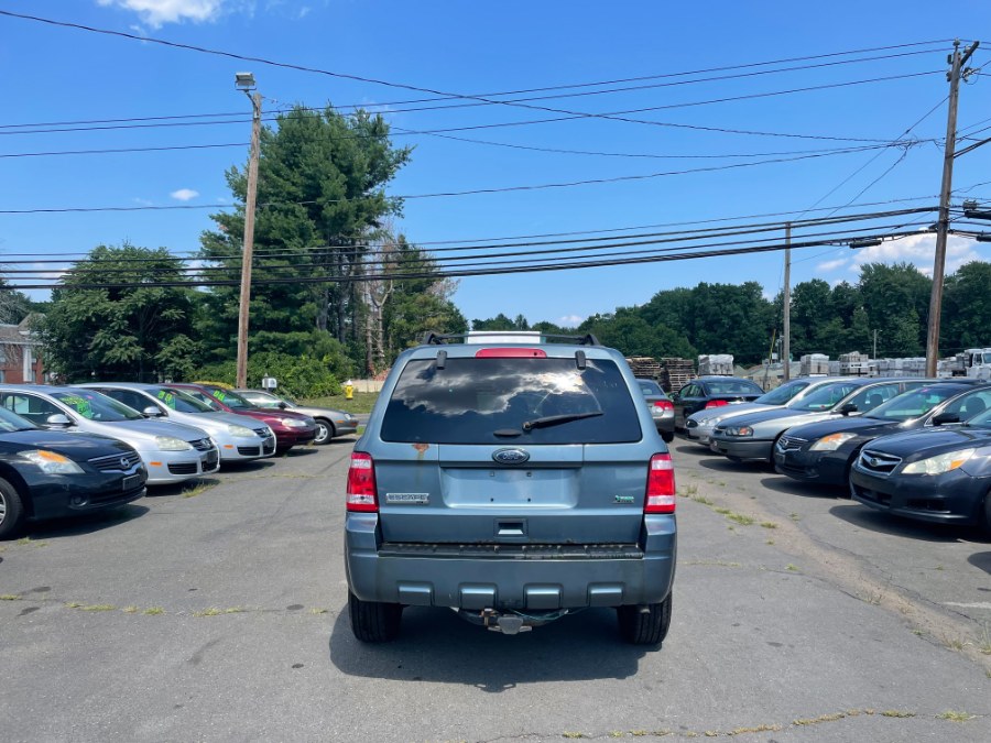 Used Ford Escape 4WD 4dr XLT 2011 | CT Car Co LLC. East Windsor, Connecticut Used Ford Escape 4WD 4dr XLT 2011 | CT Car Co LLC. East Windsor, Connecticut
