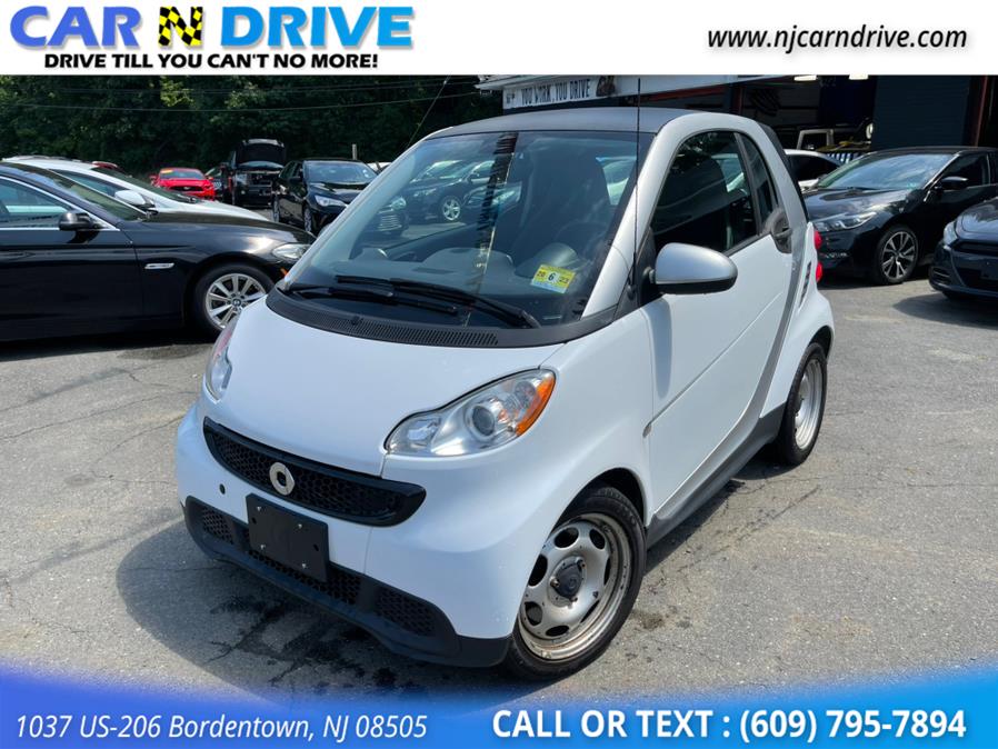 Used Smart Fortwo pure 2014 | Car N Drive. Burlington, New Jersey