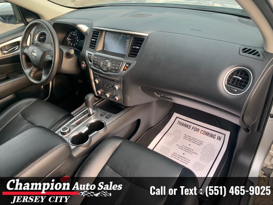 Used Nissan Pathfinder 4x4 SL 2020 | Champion Auto Sales. Jersey City, New Jersey