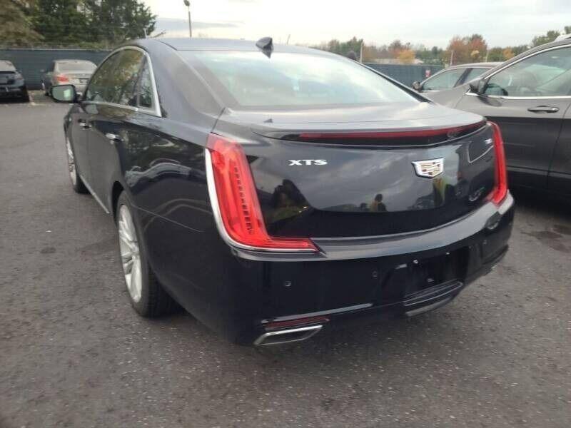Used Cadillac Xts Luxury 4dr Sedan 2019 | SJ Motors. Woodside, New York