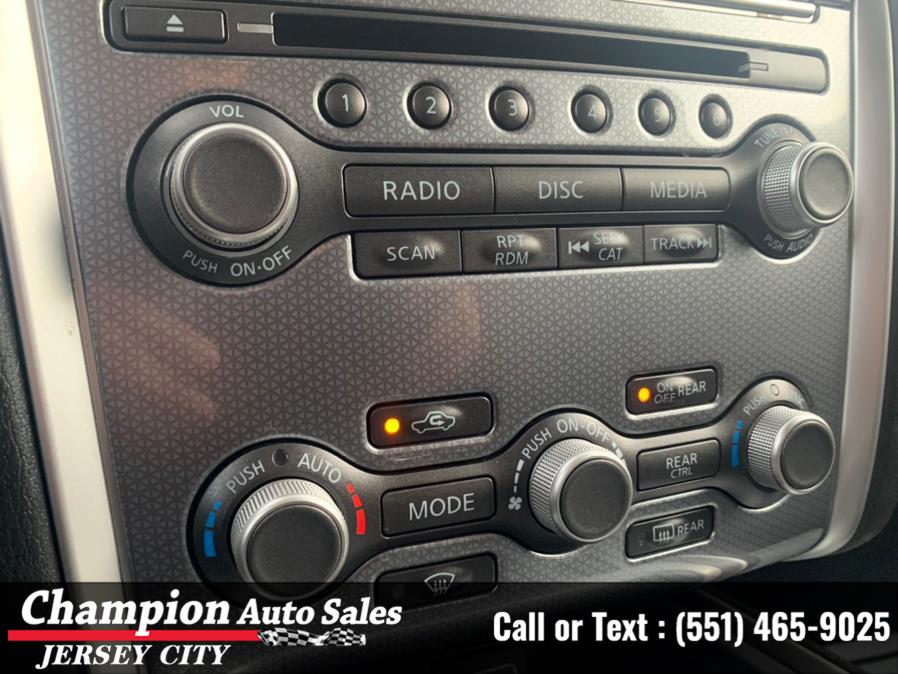 Used Nissan Pathfinder 4x4 SL 2020 | Champion Auto Sales of JC. Jersey City, New Jersey Used Nissan Pathfinder 4x4 SL 2020 | Champion Auto Sales of JC. Jersey City, New Jersey
