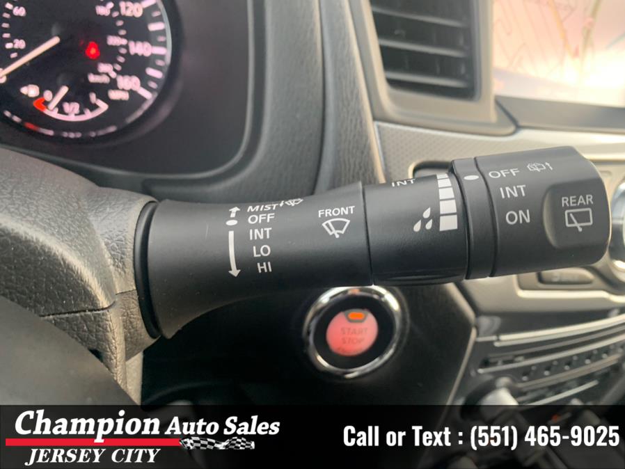 Used Nissan Pathfinder 4x4 SL 2020 | Champion Auto Sales of JC. Jersey City, New Jersey Used Nissan Pathfinder 4x4 SL 2020 | Champion Auto Sales of JC. Jersey City, New Jersey