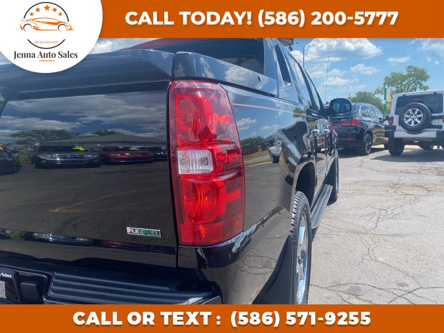 Used Chevrolet Avalanche 4WD Crew Cab LTZ 2012 | Jenna Auto Sale Inc. Roseville, Michigan Used Chevrolet Avalanche 4WD Crew Cab LTZ 2012 | Jenna Auto Sale Inc. Roseville, Michigan
