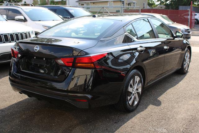 Used Nissan Altima 2.5 S 2020 | NY Luxury Motors. Elmont, New York Used Nissan Altima 2.5 S 2020 | NY Luxury Motors. Elmont, New York