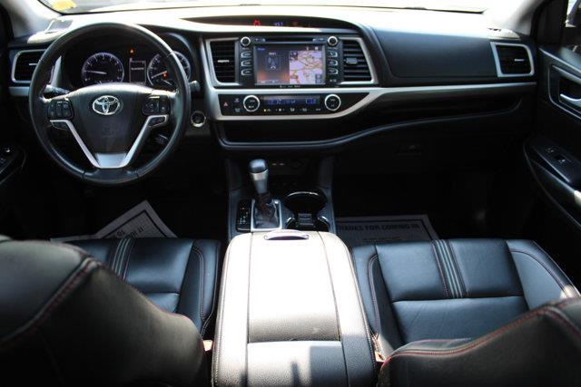 Used Toyota Highlander SE 2019 | NY Luxury Motors. Elmont, New York Used Toyota Highlander SE 2019 | NY Luxury Motors. Elmont, New York