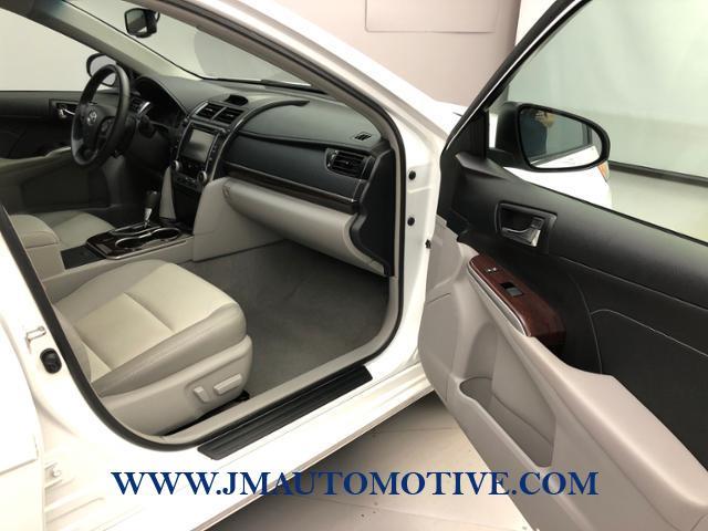 Used Toyota Camry 4dr Sdn V6 Auto XLE *Ltd Avail* 2014 | J&M Automotive Sls&Svc LLC. Naugatuck, Connecticut Used Toyota Camry 4dr Sdn V6 Auto XLE *Ltd Avail* 2014 | J&M Automotive Sls&Svc LLC. Naugatuck, Connecticut