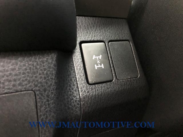 2018 Toyota Rav4 XLE AWD, available for sale in Naugatuck, Connecticut | J&M Automotive Sls&Svc LLC. Naugatuck, Connecticut 2018 Toyota Rav4 XLE AWD, available for sale in Naugatuck, Connecticut | J&M Automotive Sls&Svc LLC. Naugatuck, Connecticut