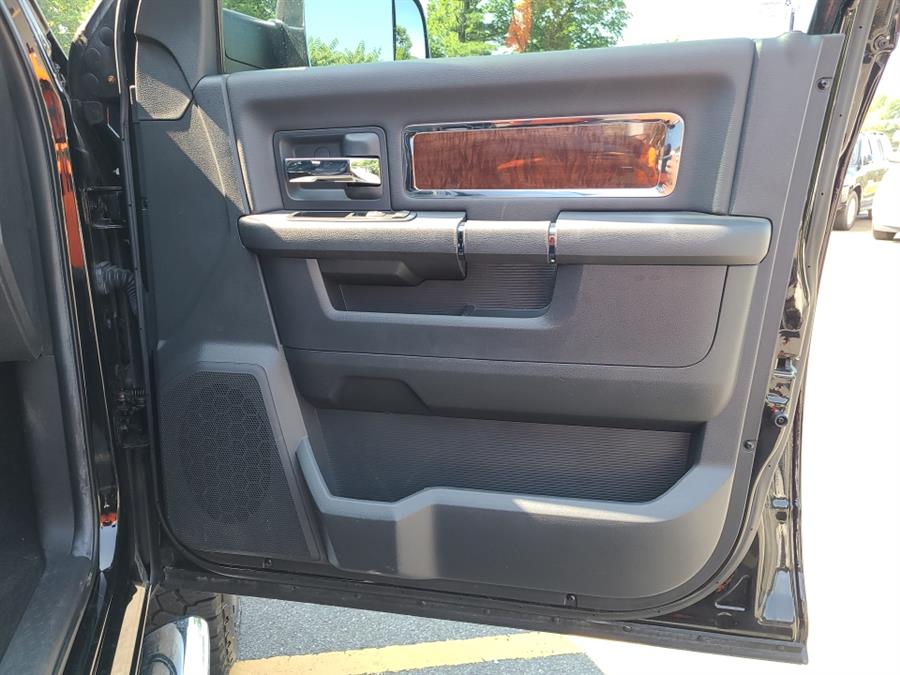 2012 Ram 2500 Cummins Diesel 4WD Crew Cab Laramie, available for sale in Waterbury, Connecticut | National Auto Brokers, Inc.. Waterbury, Connecticut 2012 Ram 2500 Cummins Diesel 4WD Crew Cab Laramie, available for sale in Waterbury, Connecticut | National Auto Brokers, Inc.. Waterbury, Connecticut