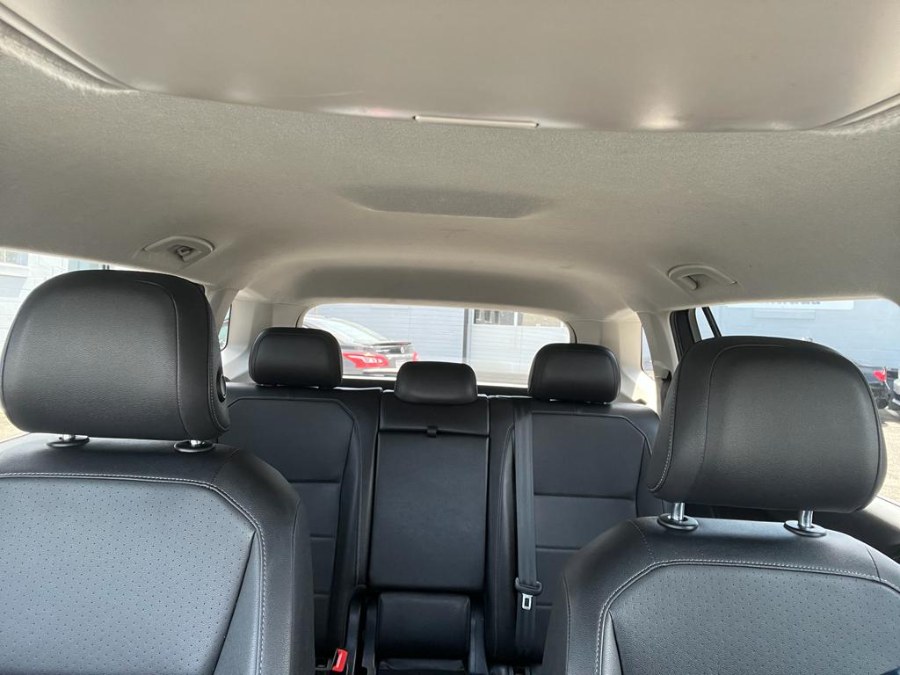 Used Volkswagen Tiguan 2.0T SE 4MOTION 2020 | Inman Motors Sales. Medford, Massachusetts Used Volkswagen Tiguan 2.0T SE 4MOTION 2020 | Inman Motors Sales. Medford, Massachusetts
