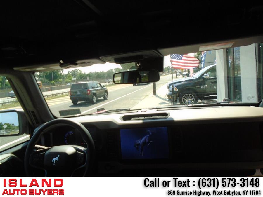 2022 Ford Bronco Wildtrak Advanced 4x4 4dr SUV, available for sale in West Babylon, New York | Island Auto Buyers. West Babylon, New York 2022 Ford Bronco Wildtrak Advanced 4x4 4dr SUV, available for sale in West Babylon, New York | Island Auto Buyers. West Babylon, New York