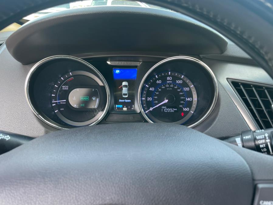 Used Hyundai Sonata Hybrid 4dr Sdn 2014 | Central florida Auto Trader. Kissimmee, Florida Used Hyundai Sonata Hybrid 4dr Sdn 2014 | Central florida Auto Trader. Kissimmee, Florida