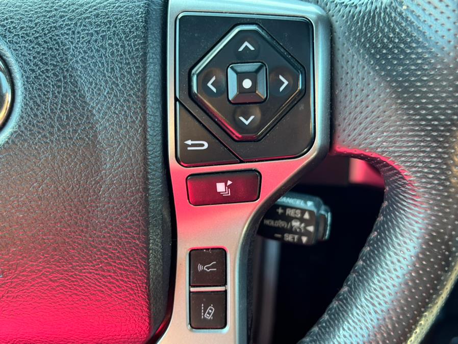 2019 Toyota Tacoma 4WD Limited Double Cab 5'' Bed V6 AT (Natl), available for sale in Linden, New Jersey | Champion Used Auto Sales. Linden, New Jersey 2019 Toyota Tacoma 4WD Limited Double Cab 5'' Bed V6 AT (Natl), available for sale in Linden, New Jersey | Champion Used Auto Sales. Linden, New Jersey