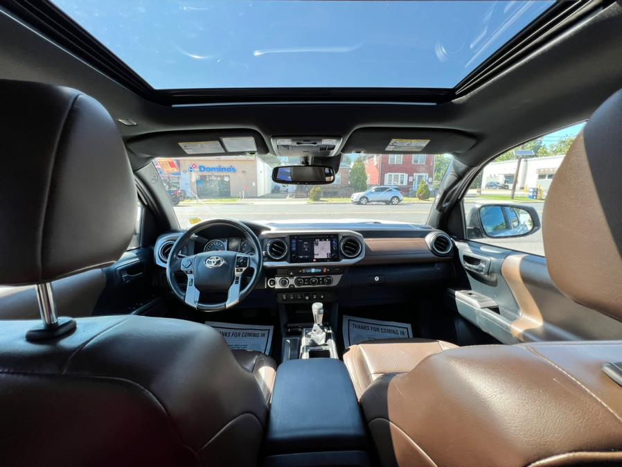 2019 Toyota Tacoma 4WD Limited Double Cab 5'' Bed V6 AT (Natl), available for sale in Linden, New Jersey | Champion Used Auto Sales. Linden, New Jersey 2019 Toyota Tacoma 4WD Limited Double Cab 5'' Bed V6 AT (Natl), available for sale in Linden, New Jersey | Champion Used Auto Sales. Linden, New Jersey
