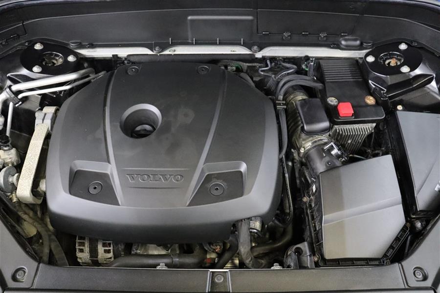 2016 Volvo Xc90 T6 MOMENTUM, available for sale in Paterson, New Jersey | Fast Track Motors. Paterson, New Jersey 2016 Volvo Xc90 T6 MOMENTUM, available for sale in Paterson, New Jersey | Fast Track Motors. Paterson, New Jersey
