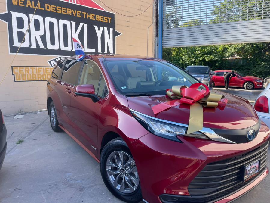 2021 Toyota Sienna LE FWD 8-Passenger (Natl), available for sale in Brooklyn, New York | Brooklyn Auto Mall LLC. Brooklyn, New York 2021 Toyota Sienna LE FWD 8-Passenger (Natl), available for sale in Brooklyn, New York | Brooklyn Auto Mall LLC. Brooklyn, New York